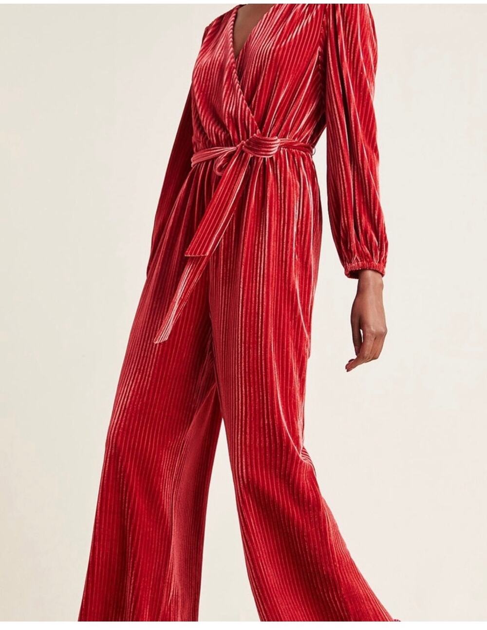 Women's Anthropologie Ali & Jay Red Velvet Textured Tied Waist Jumpsuit Sz Med